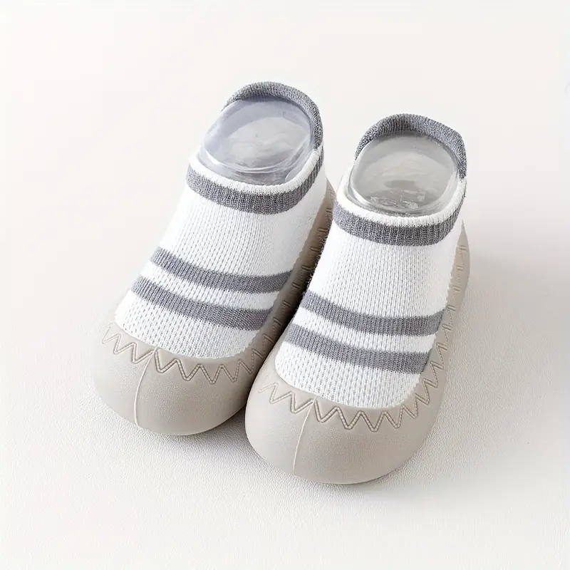 Buty Barefoot dla Dzieci z Podeszwą Antypoślizgową – Zdrowe i Bezpieczne Pierwsze Kroki
