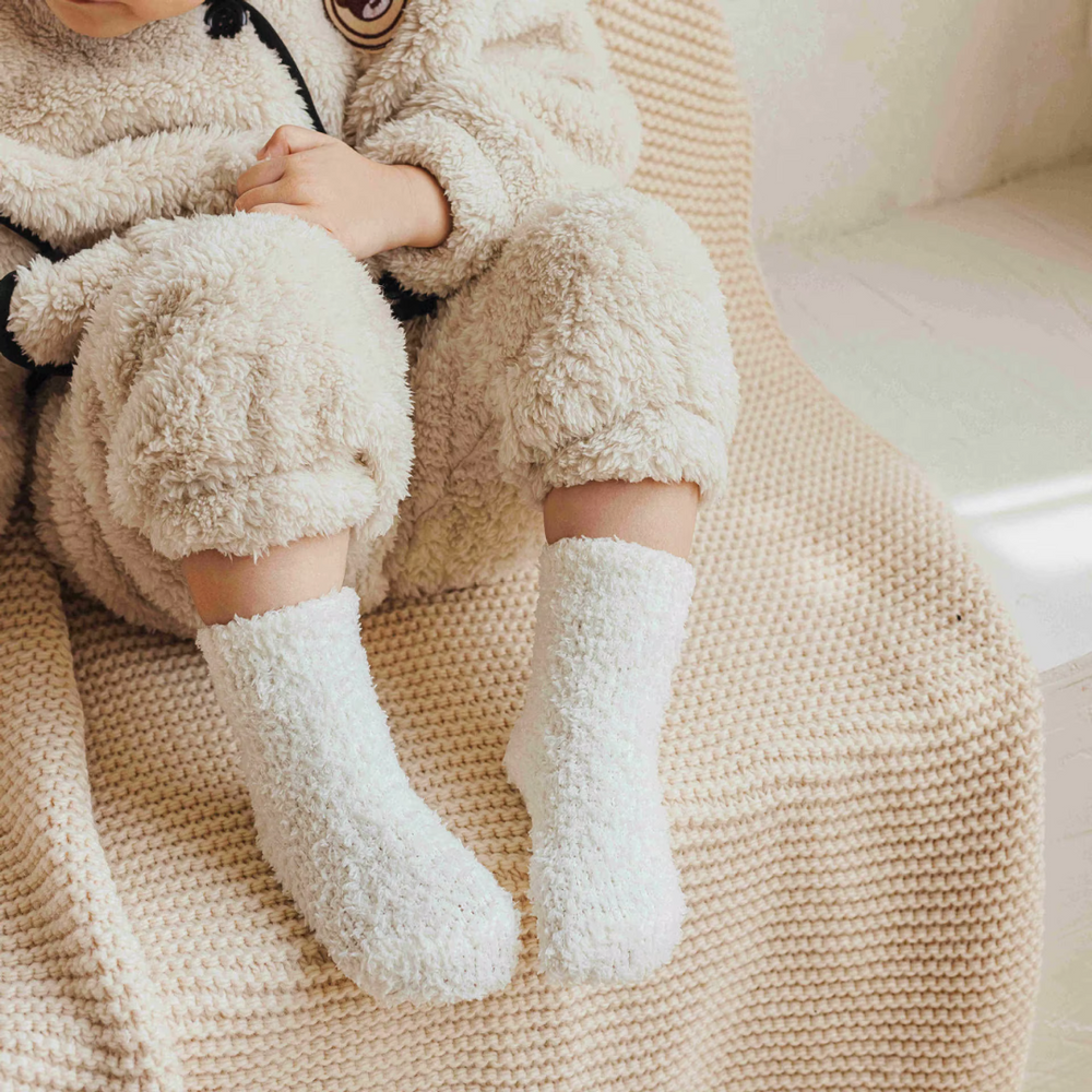 Pluszowe Skarpetki Teddy dla Dzieci – Ciepłe Antypoślizgowe Skarpetki dla Maluchów i Dzieci