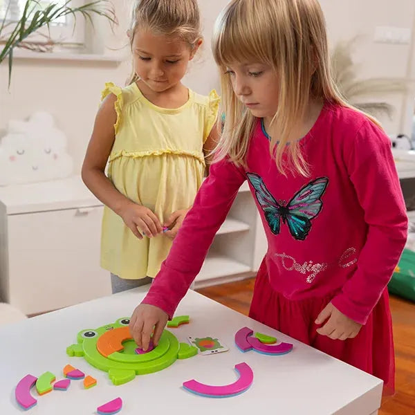 Edukacyjna Układanka z Owadami dla Dzieci – Nauka Kolorów i Podstaw Matematyki przez Zabawę