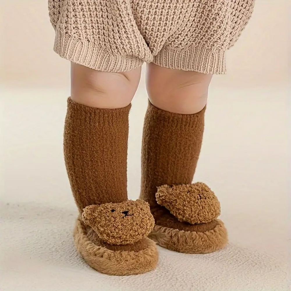 Beary Socks Skarpetki Dziecięce – Ciepłe Pluszowe Skarpetki z Misiem i Antypoślizgową Podeszwą