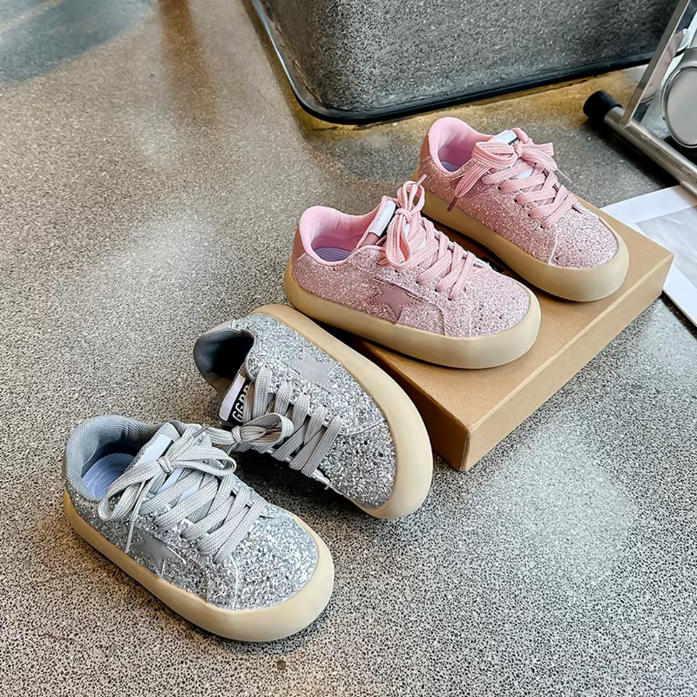 Błyszczące sneakersy dla dziewczynki | Buty dziecięce z brokatem