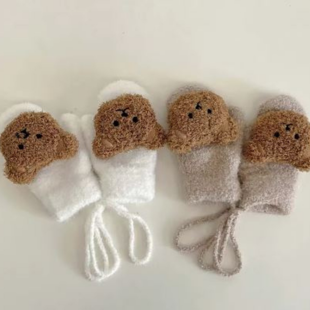 LittleCub Mittens – Ciepłe i Urocze Dziane Rękawiczki dla Niemowląt i Maluchów z Motywem Misia na Jesień i Zimę