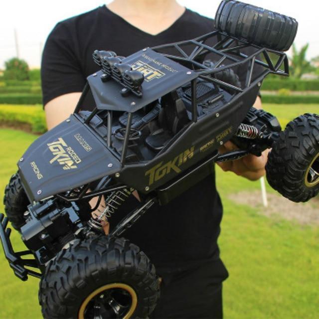 Samochód RC Terenowy 4x4 – Zdalnie Sterowany Monster Truck 15 km/h