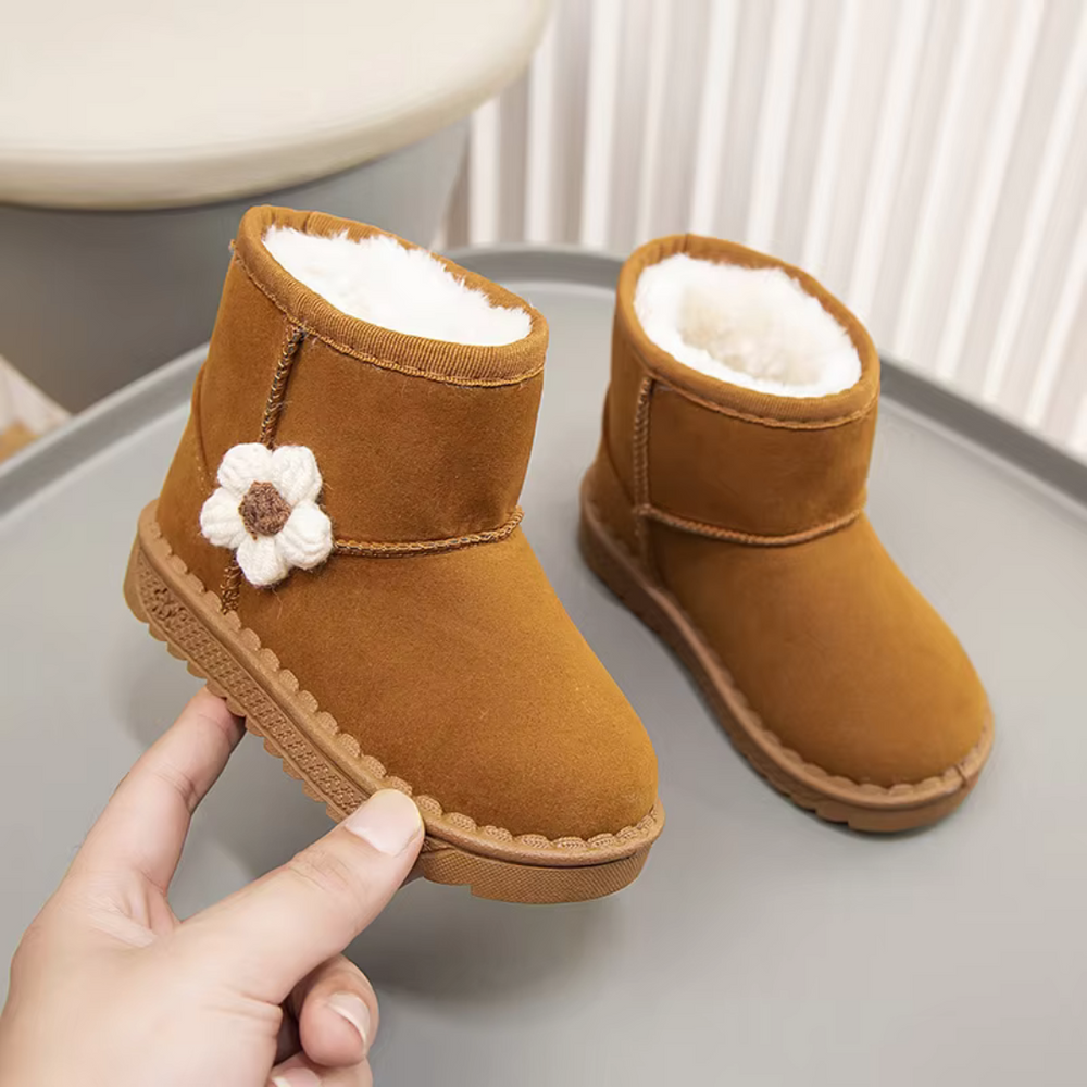 Flowy Muggies Buty Dziecięce – Ciepłe i Antypoślizgowe Kozaczki na Zimowe Przygody