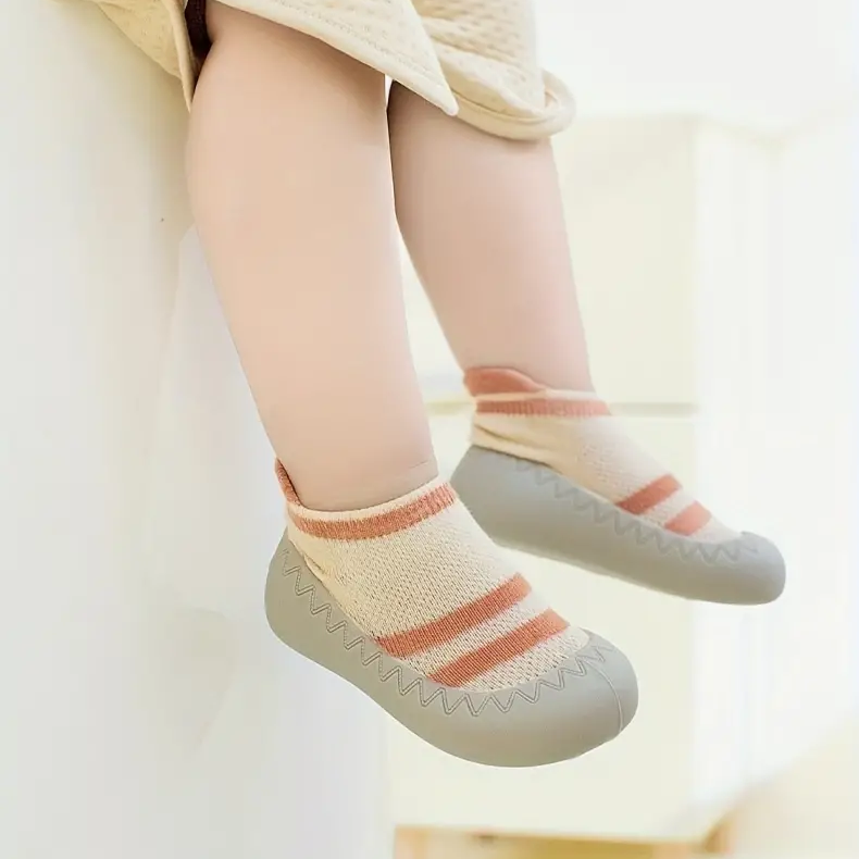 Buty Barefoot dla Dzieci z Podeszwą Antypoślizgową – Zdrowe i Bezpieczne Pierwsze Kroki