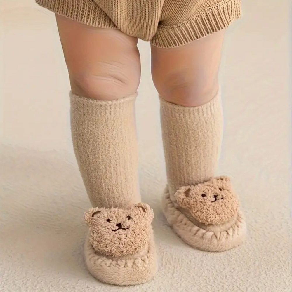 Beary Socks Skarpetki Dziecięce – Ciepłe Pluszowe Skarpetki z Misiem i Antypoślizgową Podeszwą