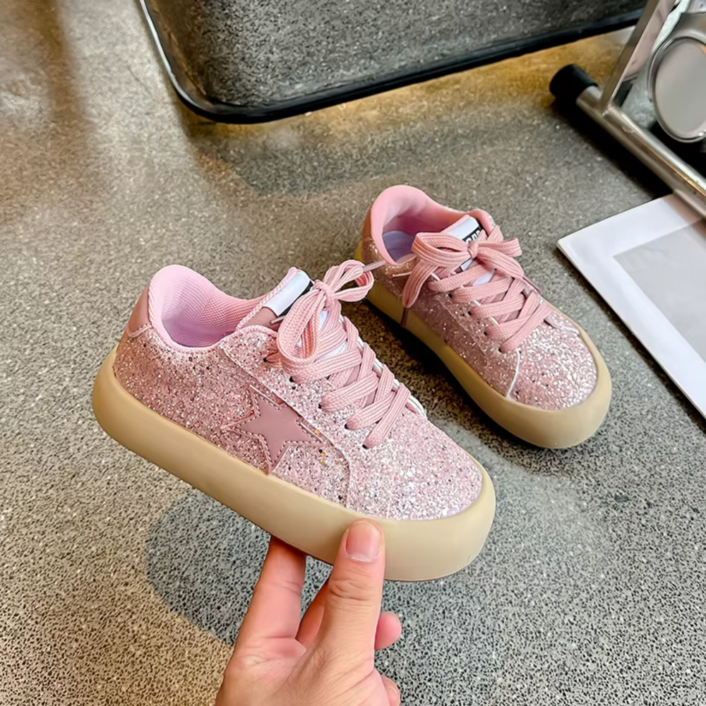 Błyszczące sneakersy dla dziewczynki | Buty dziecięce z brokatem