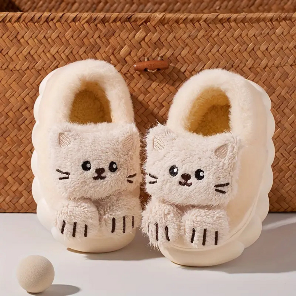 Miękkie Pluszowe Kapcie Dziecięce z Nadrukiem Kotka | CozyPaws Ciepłe i Antypoślizgowe