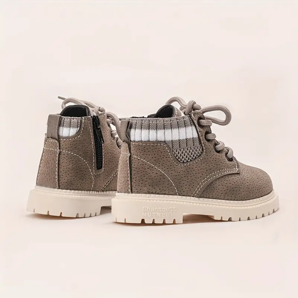 Comfy Timber Sneakers dla Chłopców – Ciepłe Zimowe Buty z Antypoślizgową Podeszwą i Mocnymi Sznurowadłami do Zabawy na Dworze i Szkoły