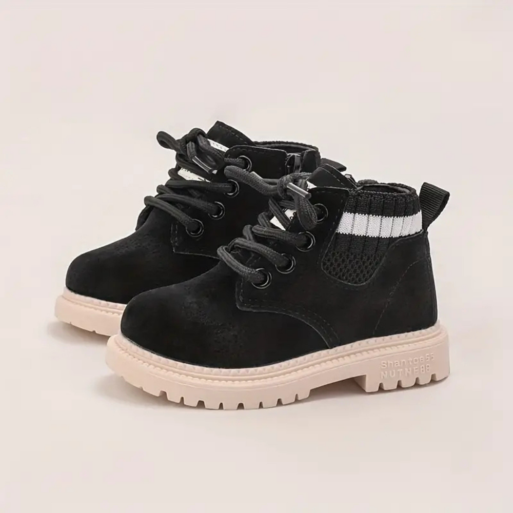 Comfy Timber Sneakers dla Chłopców – Ciepłe Zimowe Buty z Antypoślizgową Podeszwą i Mocnymi Sznurowadłami do Zabawy na Dworze i Szkoły