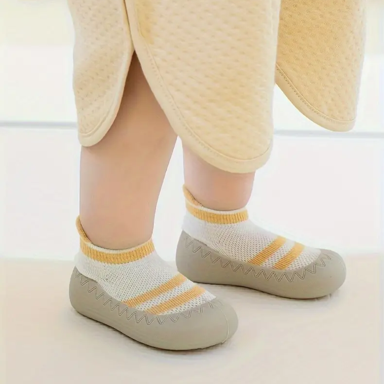Buty Barefoot dla Dzieci z Podeszwą Antypoślizgową – Zdrowe i Bezpieczne Pierwsze Kroki