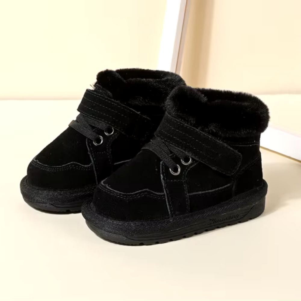 SnowBoots dla Maluchów – Ciepłe, Elastyczne Buty Dziecięce na Zimę