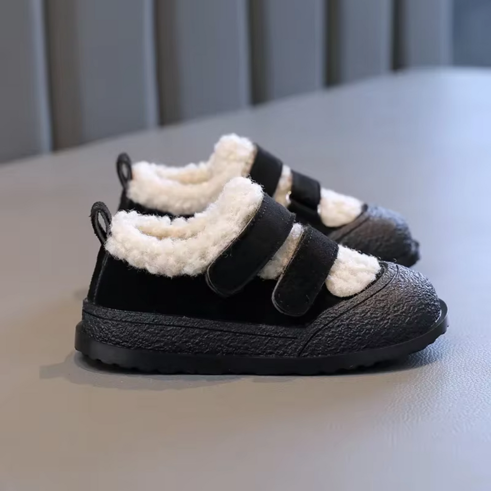 Dziecięce Sneakersy Ocieplane – Wygodne Buty na Rzepy dla Maluchów i Dzieci – Unisex Buty Zimowe
