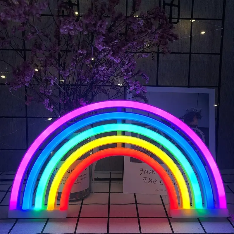 Luminia Rainbow Lampka Nocna – Magiczne Oświetenie dla Dzieci