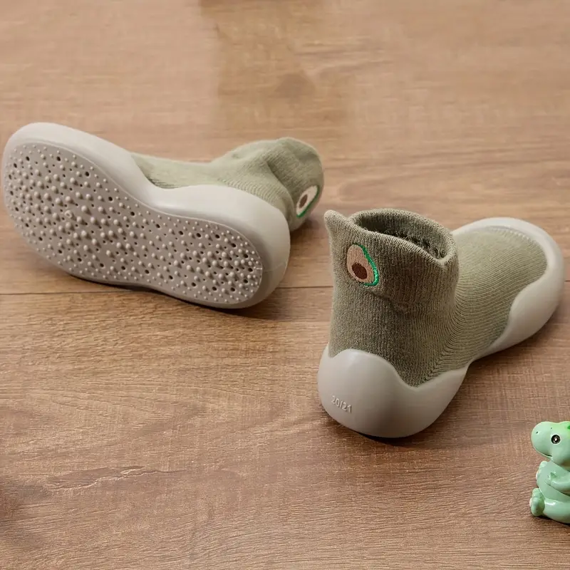 Buciki barefoot dla niemowląt – Elastyczne buty na pierwsze kroki (6–36 mies.)