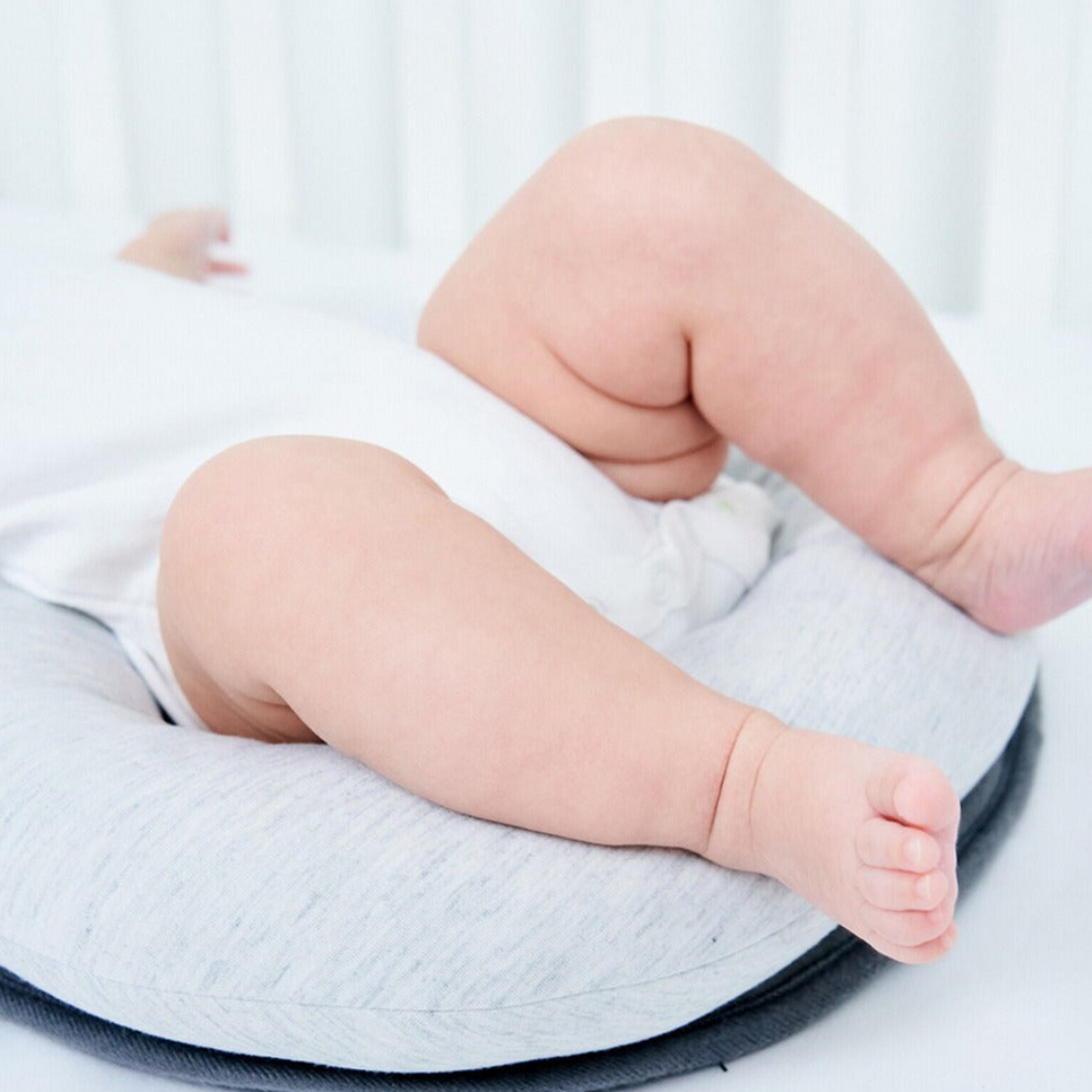 Ergonomiczne Kokonko dla Niemowlaka – Miękkie i Przewiewne Gniazdko (0–12 Miesięcy)