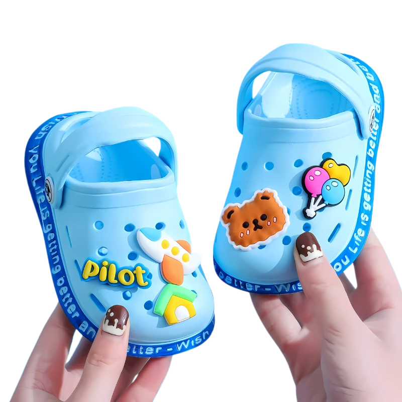 Letnie Buty dla Maluchów z Paskiem na Pięcie | TinySteps Sunny Clogs – Lekkie, Przewiewne i Idealne do Zabawy na Zewnątrz