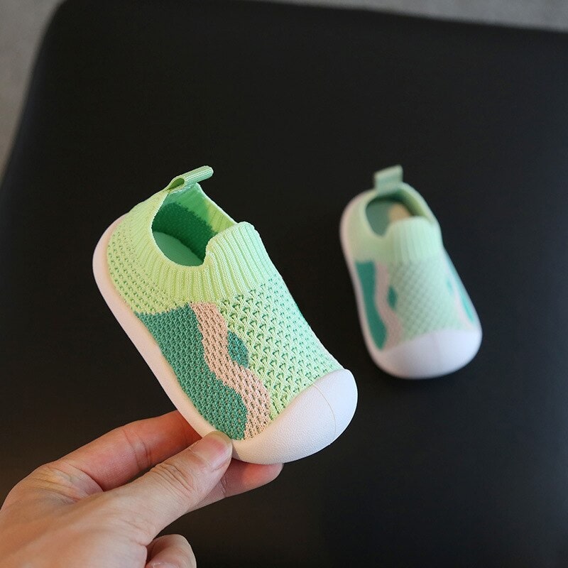 NatureStride Dziecięce Buty Barefoot – Naturalny Rozwój i Komfort dla Twojego Dziecka