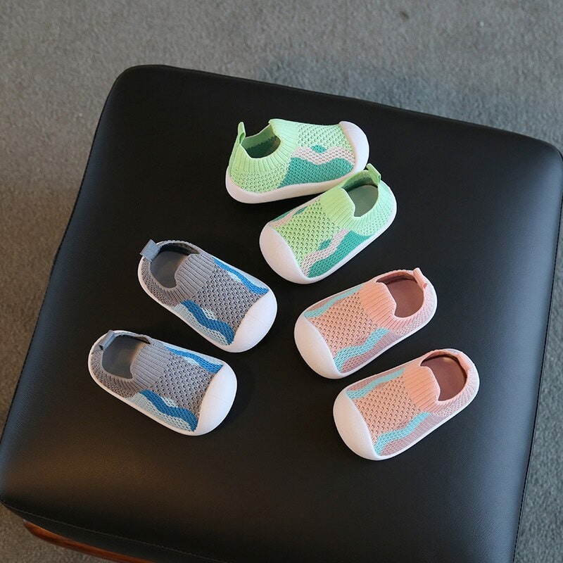 NatureStride Dziecięce Buty Barefoot – Naturalny Rozwój i Komfort dla Twojego Dziecka