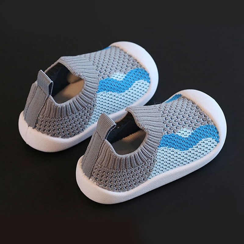 NatureStride Dziecięce Buty Barefoot – Naturalny Rozwój i Komfort dla Twojego Dziecka
