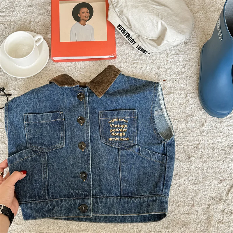 Dziecięca Kamizelka Jeansowa – Bezrękawnik Denim w Stylu Vintage (9m–6lat)