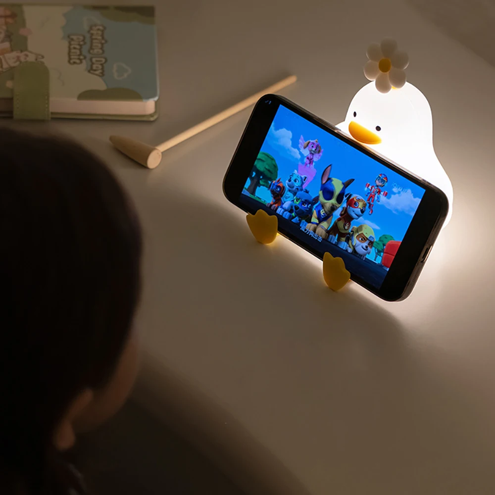 LumoKids Lampka Nocna Kaczuszka – Bezpieczna i Uspokajająca dla Dzieci