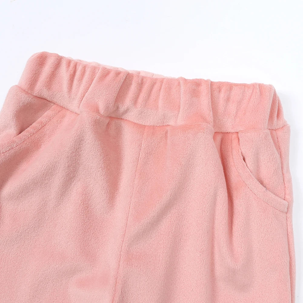 CozyTrail Welurowy Dres dla Dzieci – Ciepły i Wygodny Komplet Treningowy