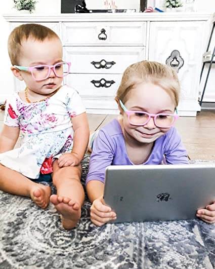 LuminoGuard Okulary dla Dzieci z Filtrem Niebieskiego Światła – Ochrona przed Ekranami – Wygodne i Stylowe