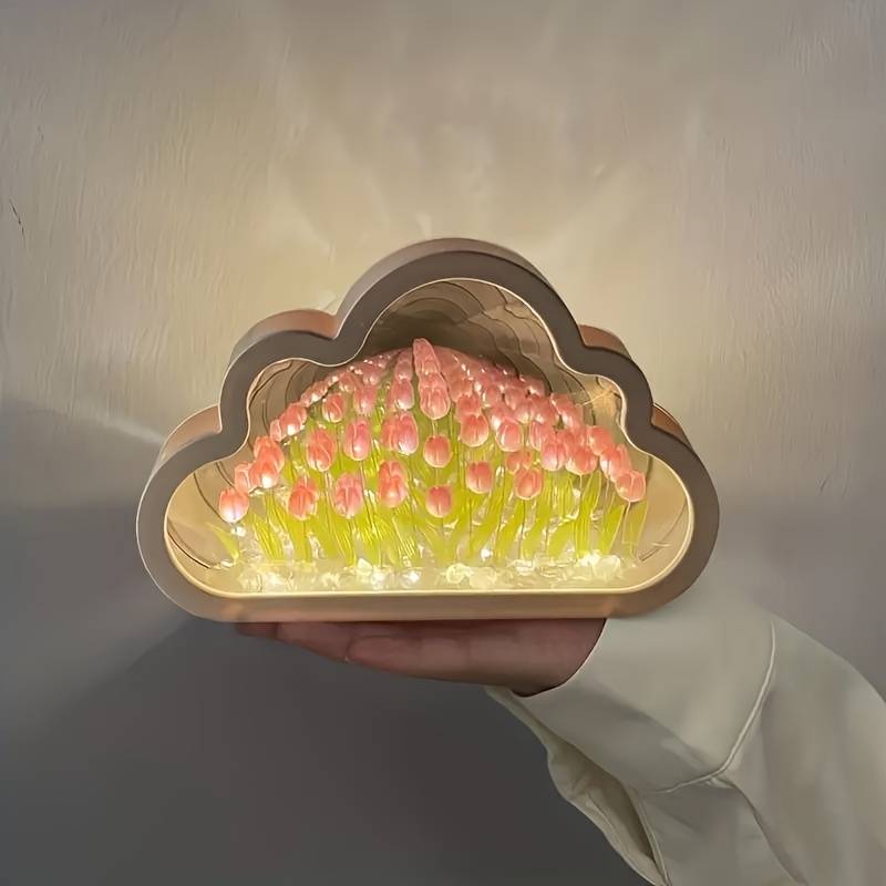 Lampka Nocna Cloud Tulip – Nastrojowe Światło Tulipanowe do Pokoju Dziecięcego i Salonu, Kojąca Dekoracja LED