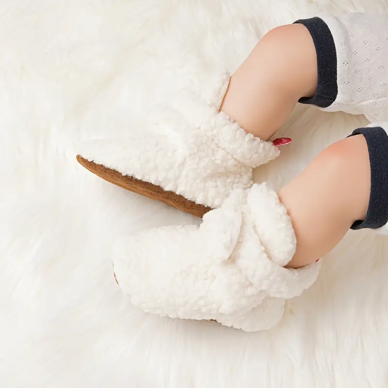 Beary Cozy Skarpetki-Kapcie – Ciepłe Buciki dla Niemowląt do Pierwszych Kroków i Użytku Domowego
