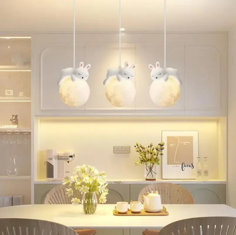 Lampa Wisząca do Pokoju Dziecięcego Miś lub Królik – Ciepłe Światło LED