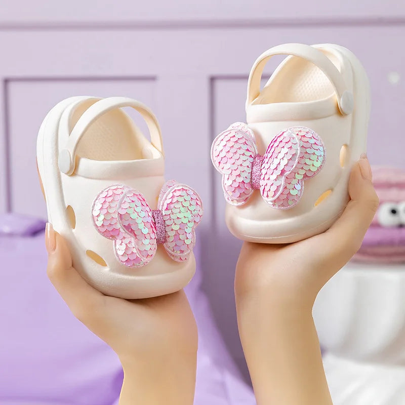 TinyCharm Miękkie Sandałki – Klapki dla Dziewczynek Motyl