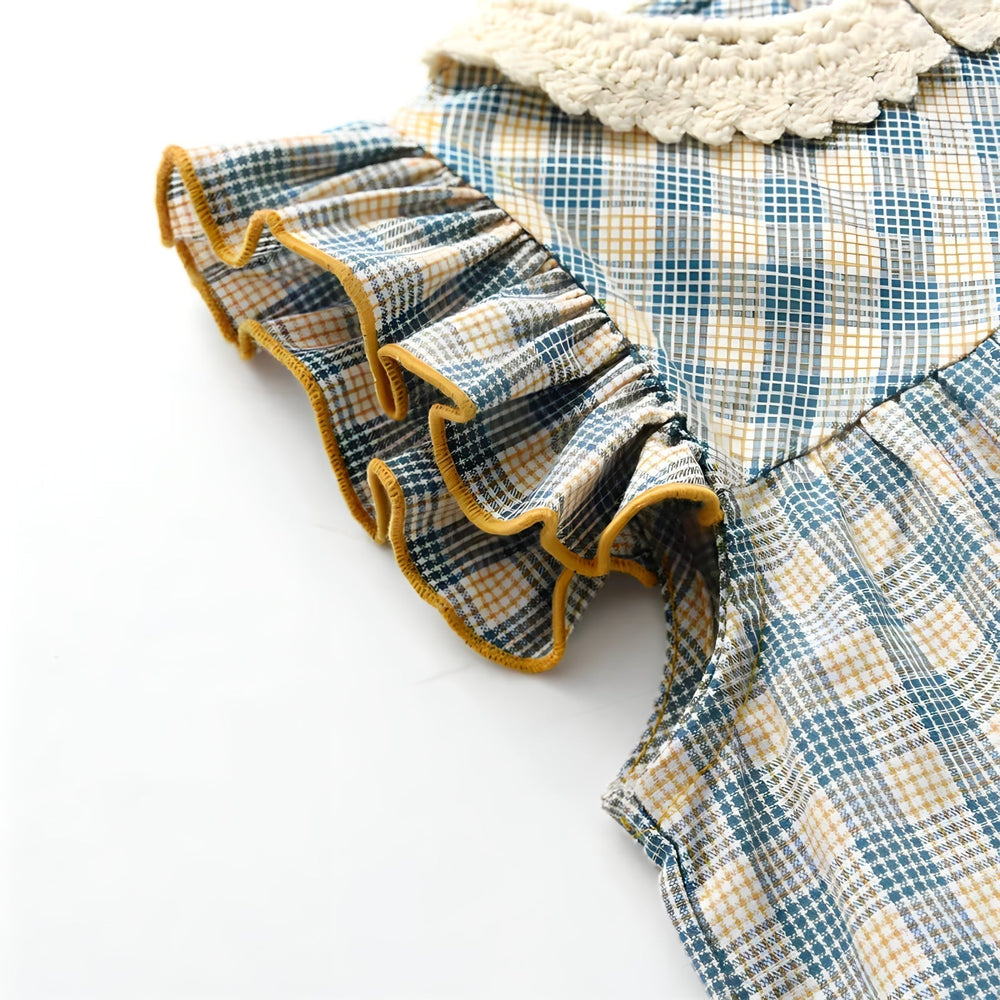 Vintage Kratka Sukienka w Kratę dla Dziewczynki – Casualowy i Ponadczasowy Design