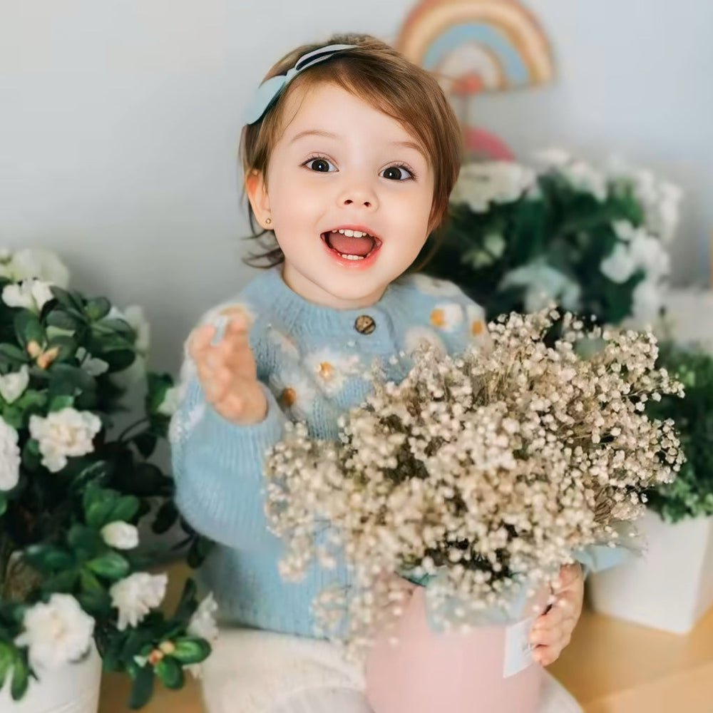 Daisy Dzianinowy Sweterek dla Dziewczynki z Kwiatkami – Mieszanka Bawełny i Akrylu