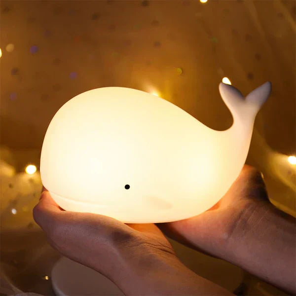 GlowWhale Lampka Nocna Wieloryb – Uspokajające LED do Pokoju Dziecięcego